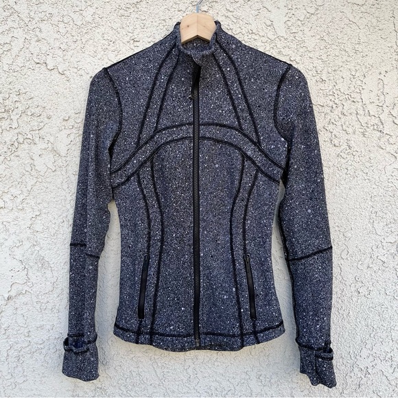 Lululemon - Define Jacket in Luminesce Splatter White Black - Picture 4 of 6